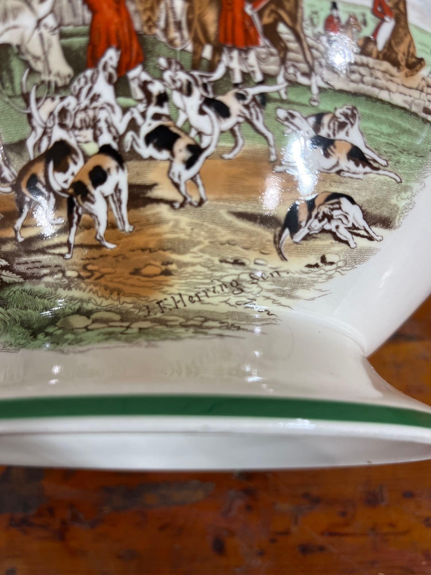 Spode Hunt Tureen after J.F. Herring - 6