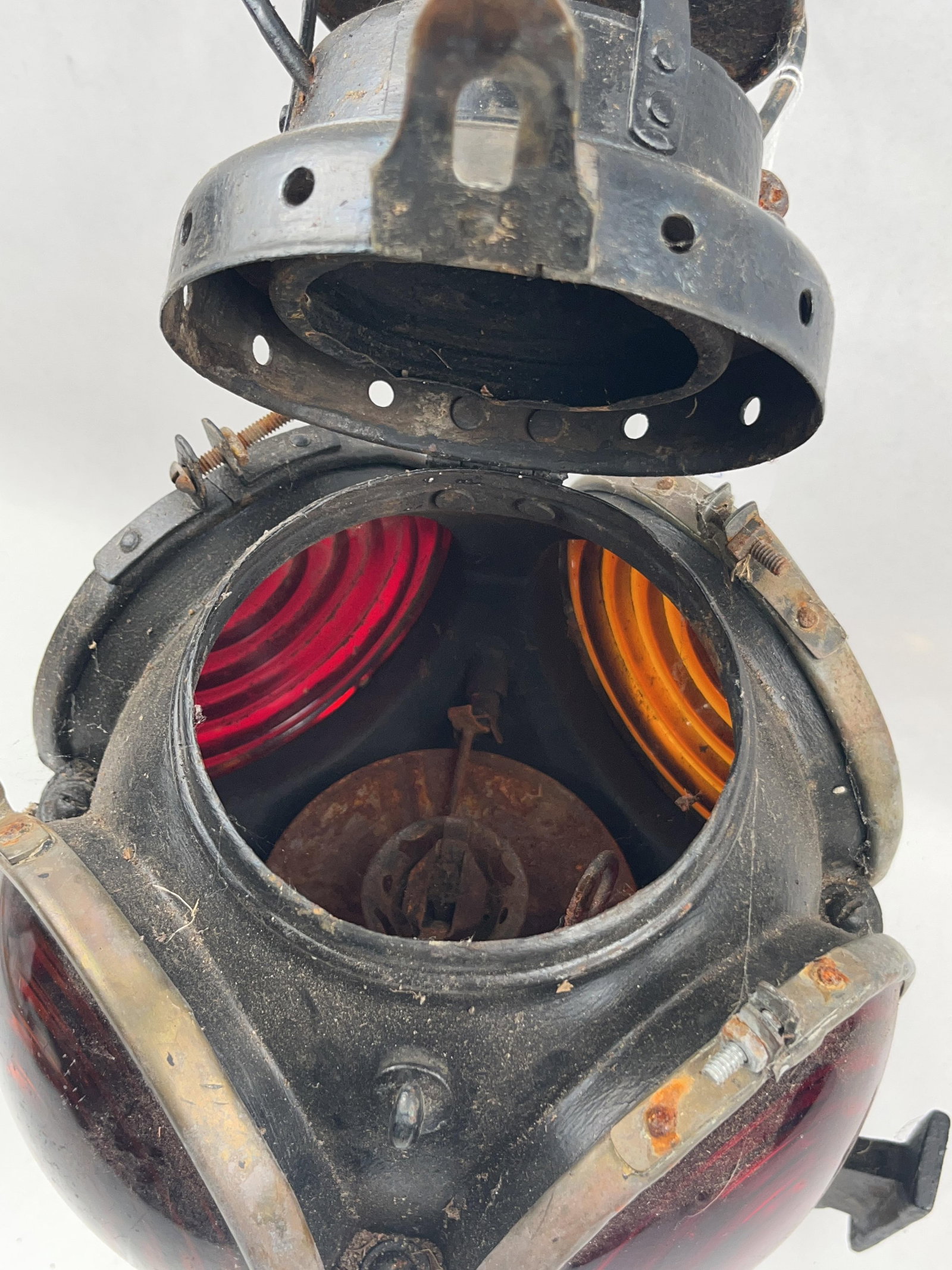 Armspear 28A Railroad Switch Lantern - 2