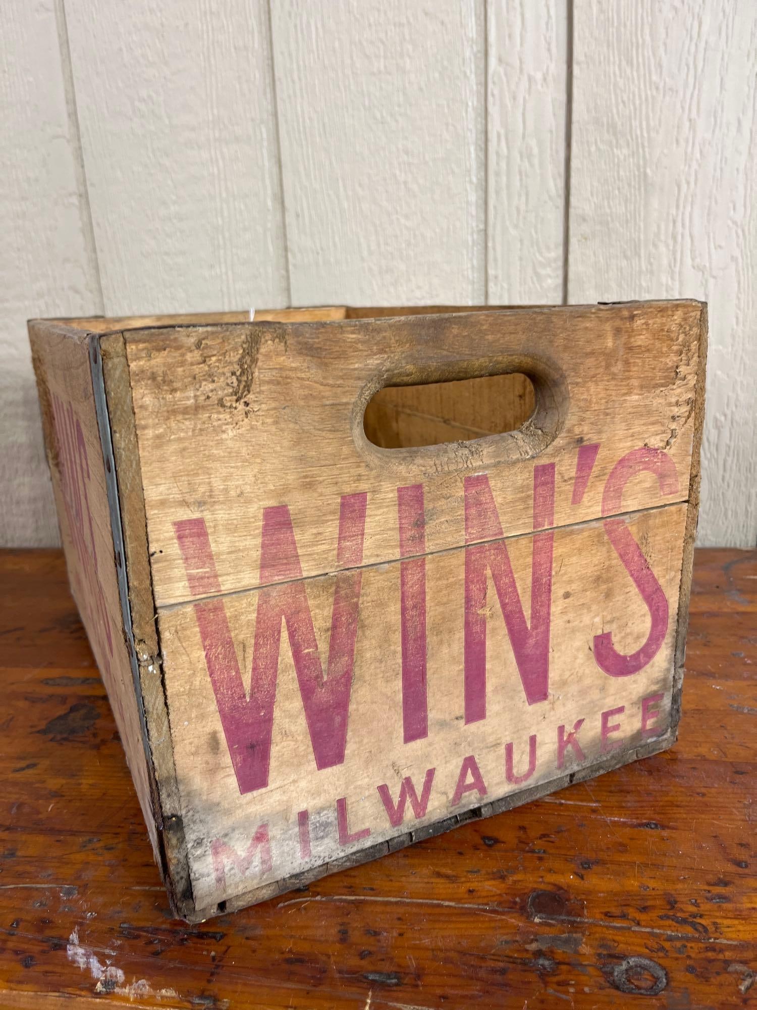 Win's Milwaukee Beverage Crate - 2