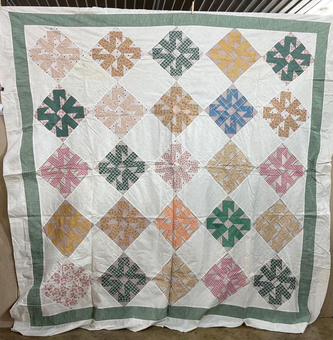 Mid-20th C. Monkey Wrench Quilt Top (1 of 4)