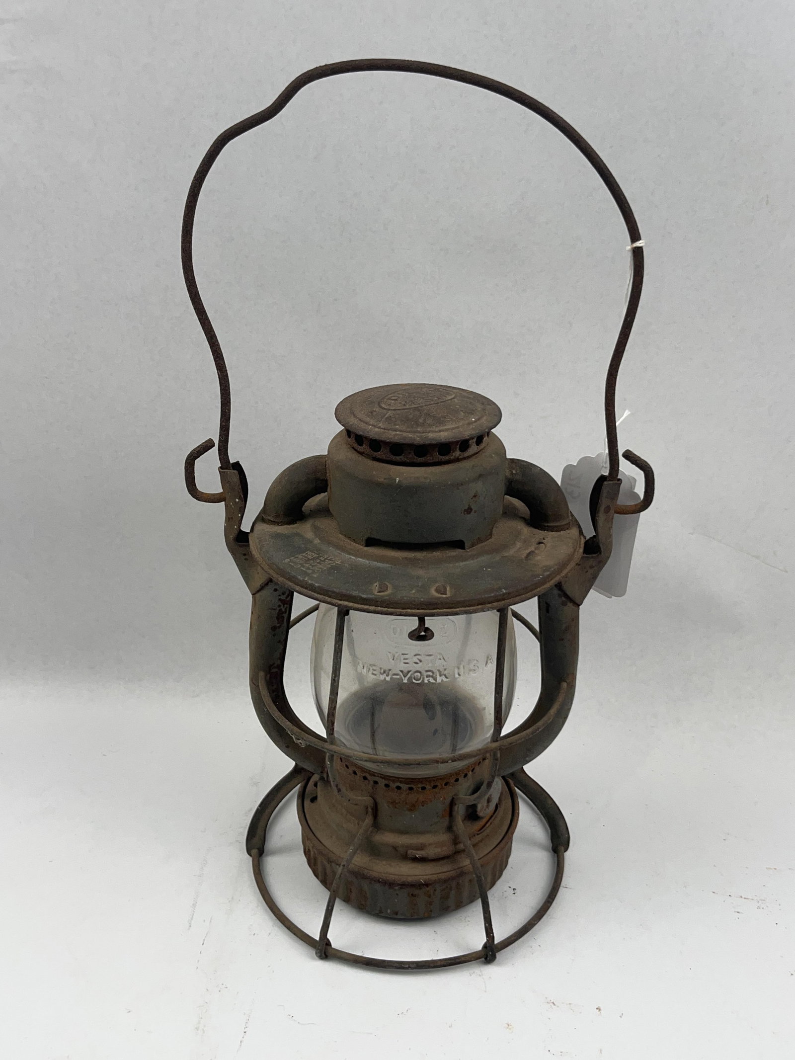 Dietz Vesta New York Central Lantern (1 of 7)