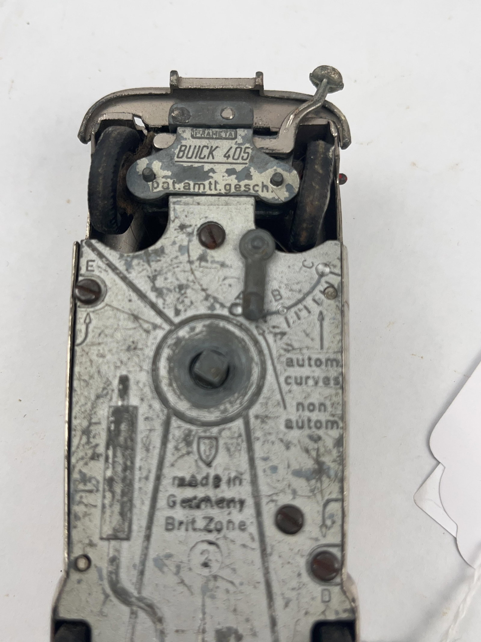 Prameta Buick 405 Clockwork Model Car - 6