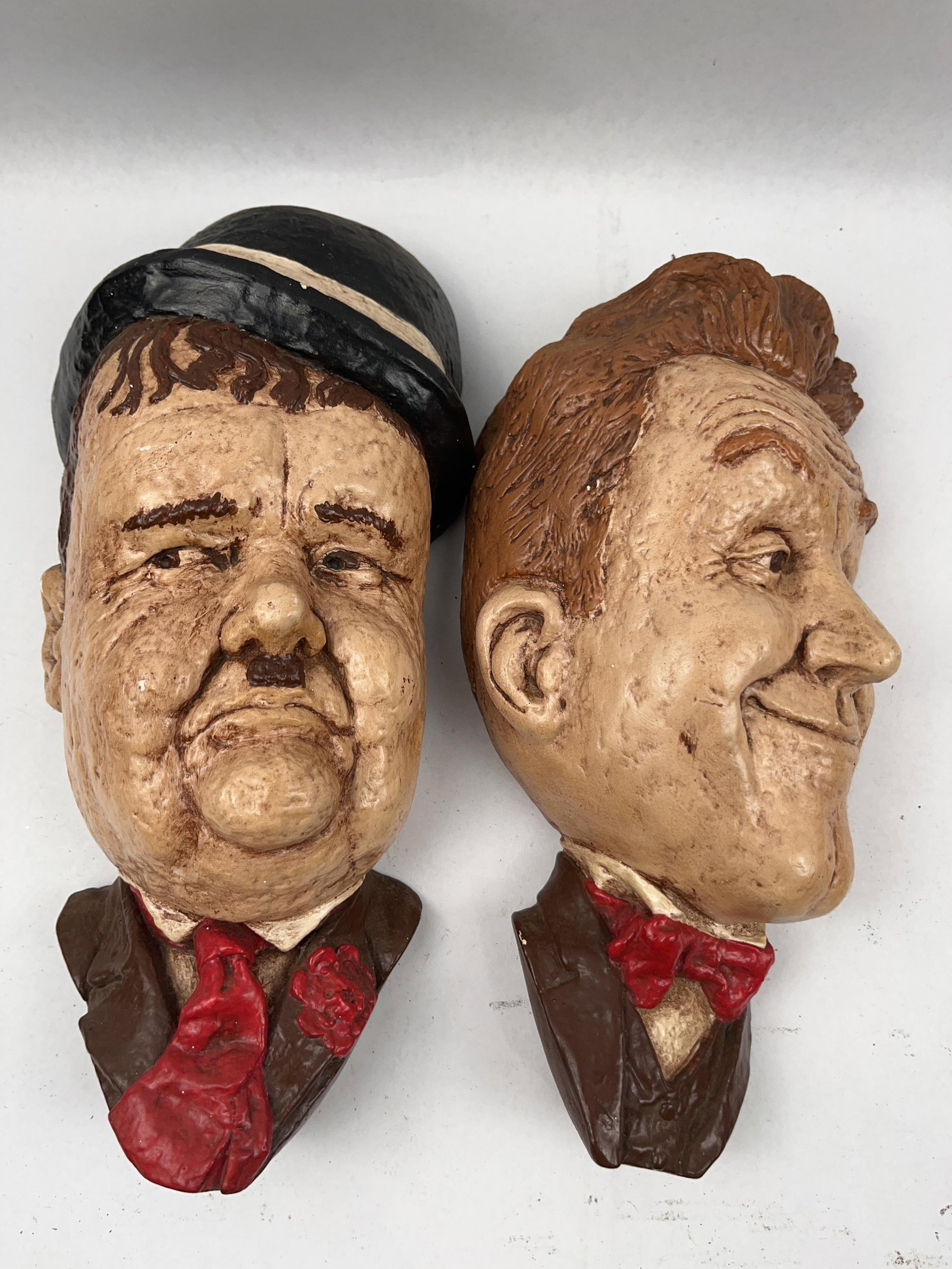 Pair Laurel & Hardy Chalkware Plaques - 6