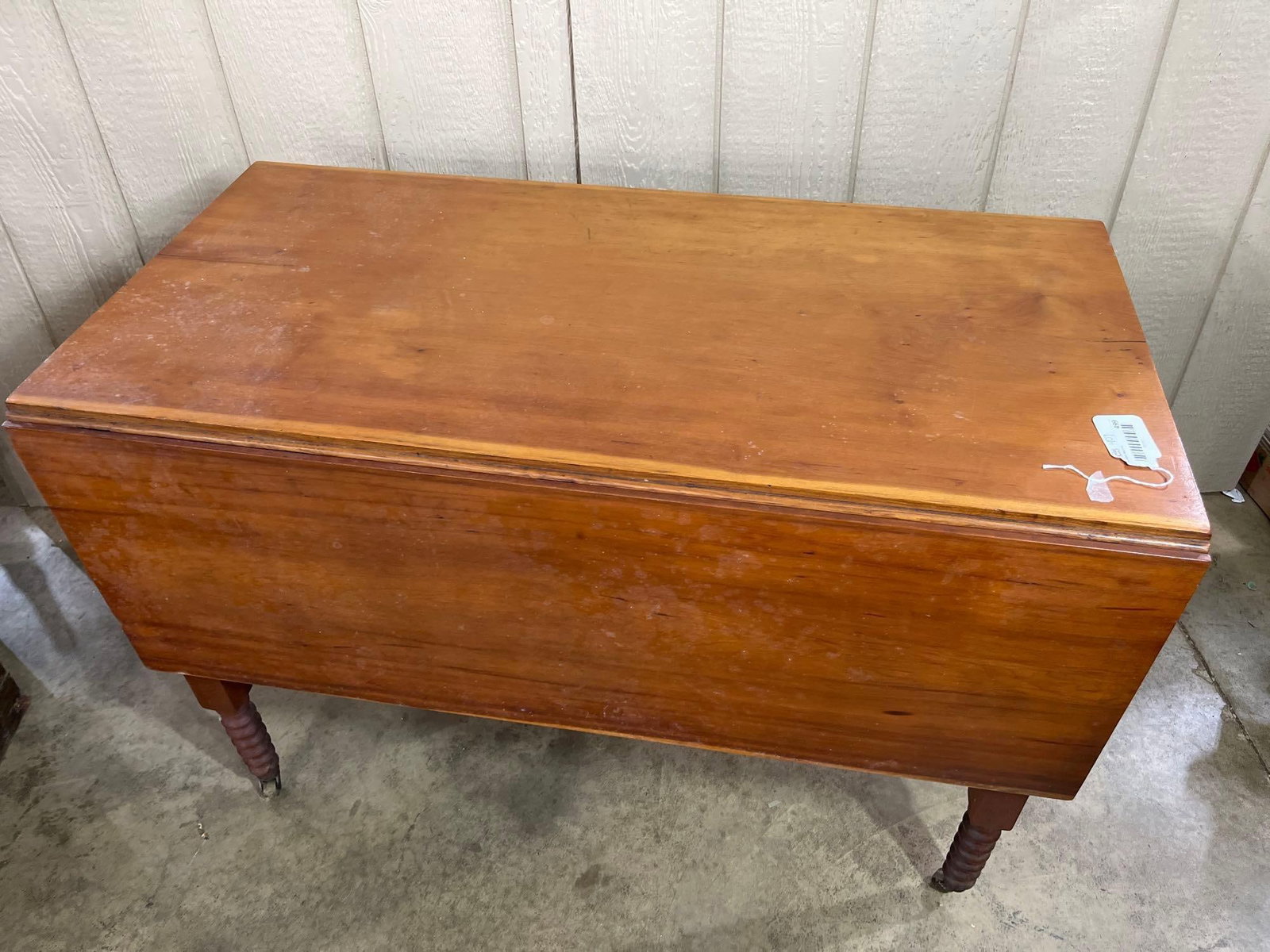 American 19th C. Cherry Drop Leaf Table - 2