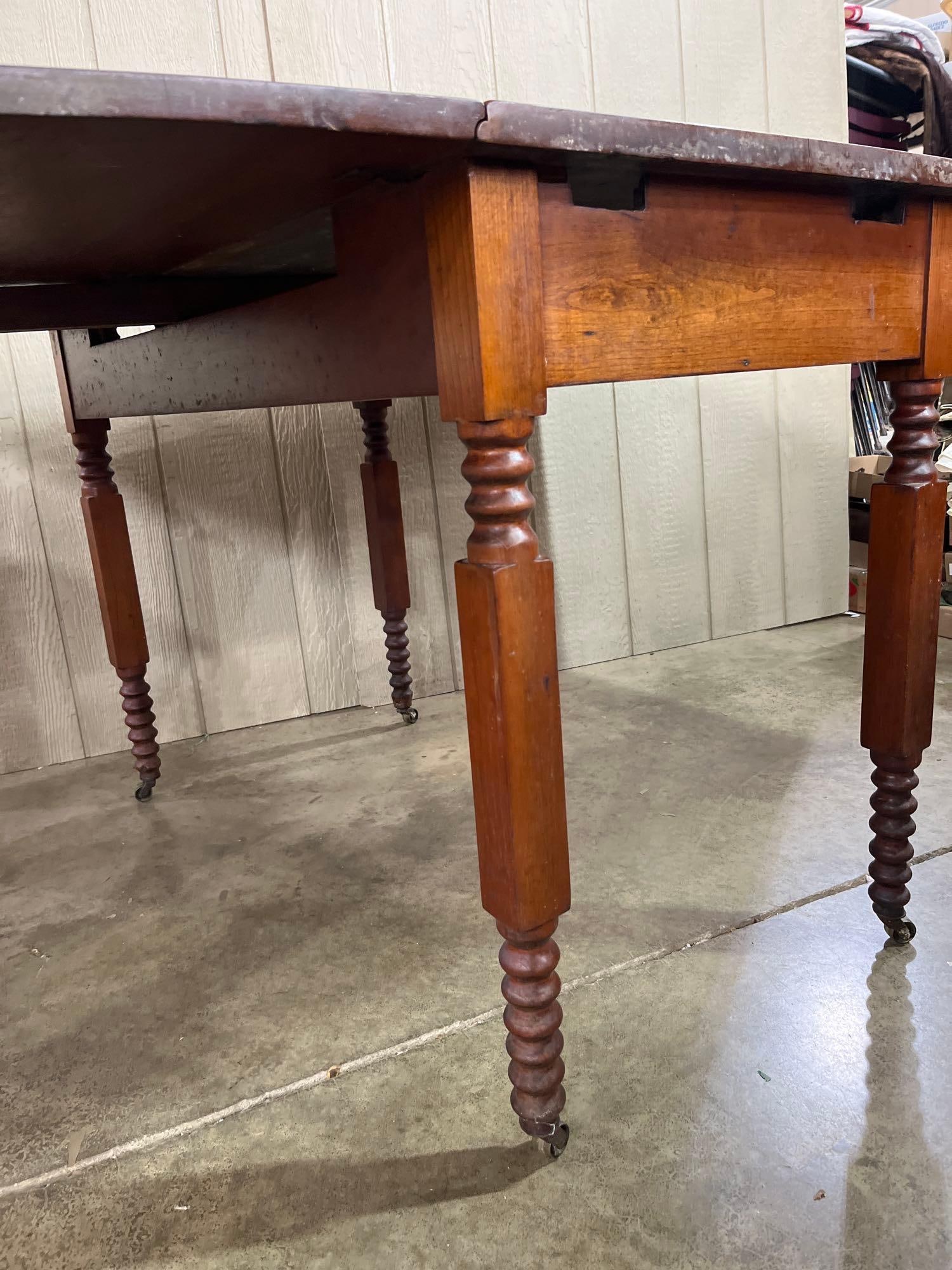 American 19th C. Cherry Drop Leaf Table - 5
