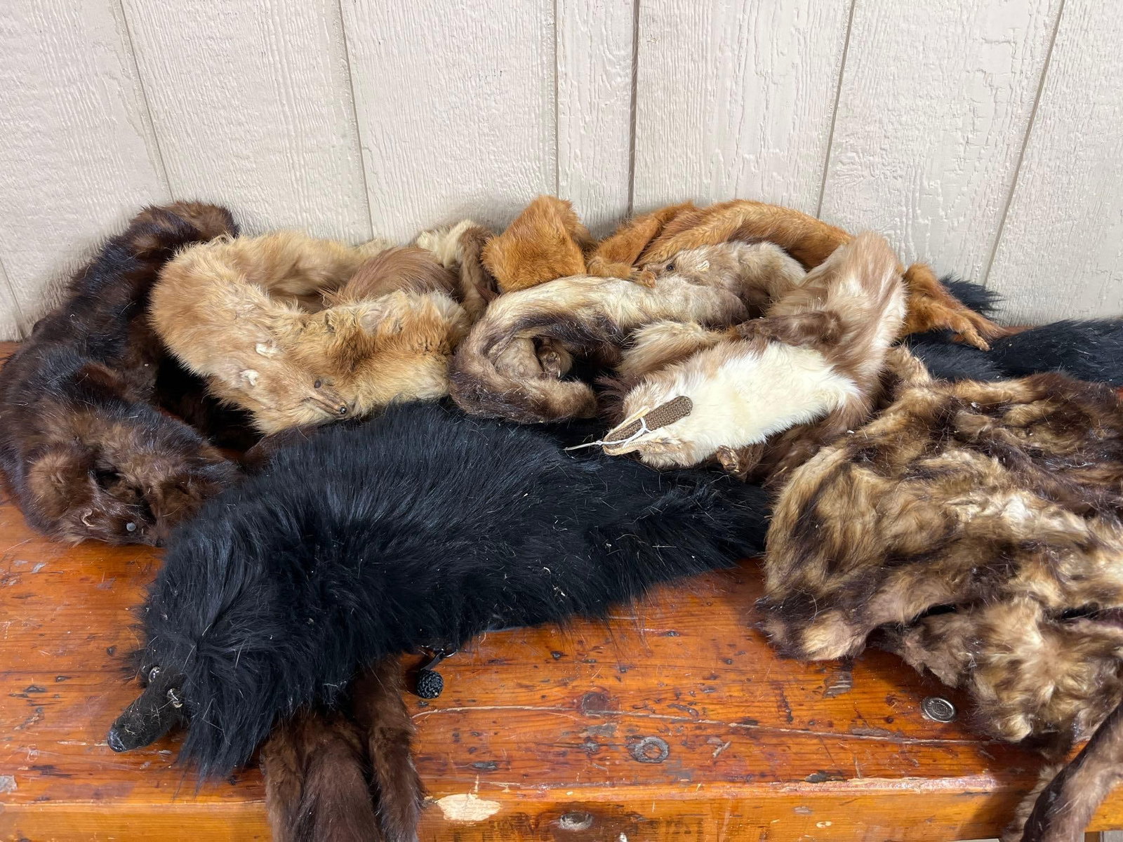 Vtg Mink & Fox Fur Stoles & Collars (1 of 5)