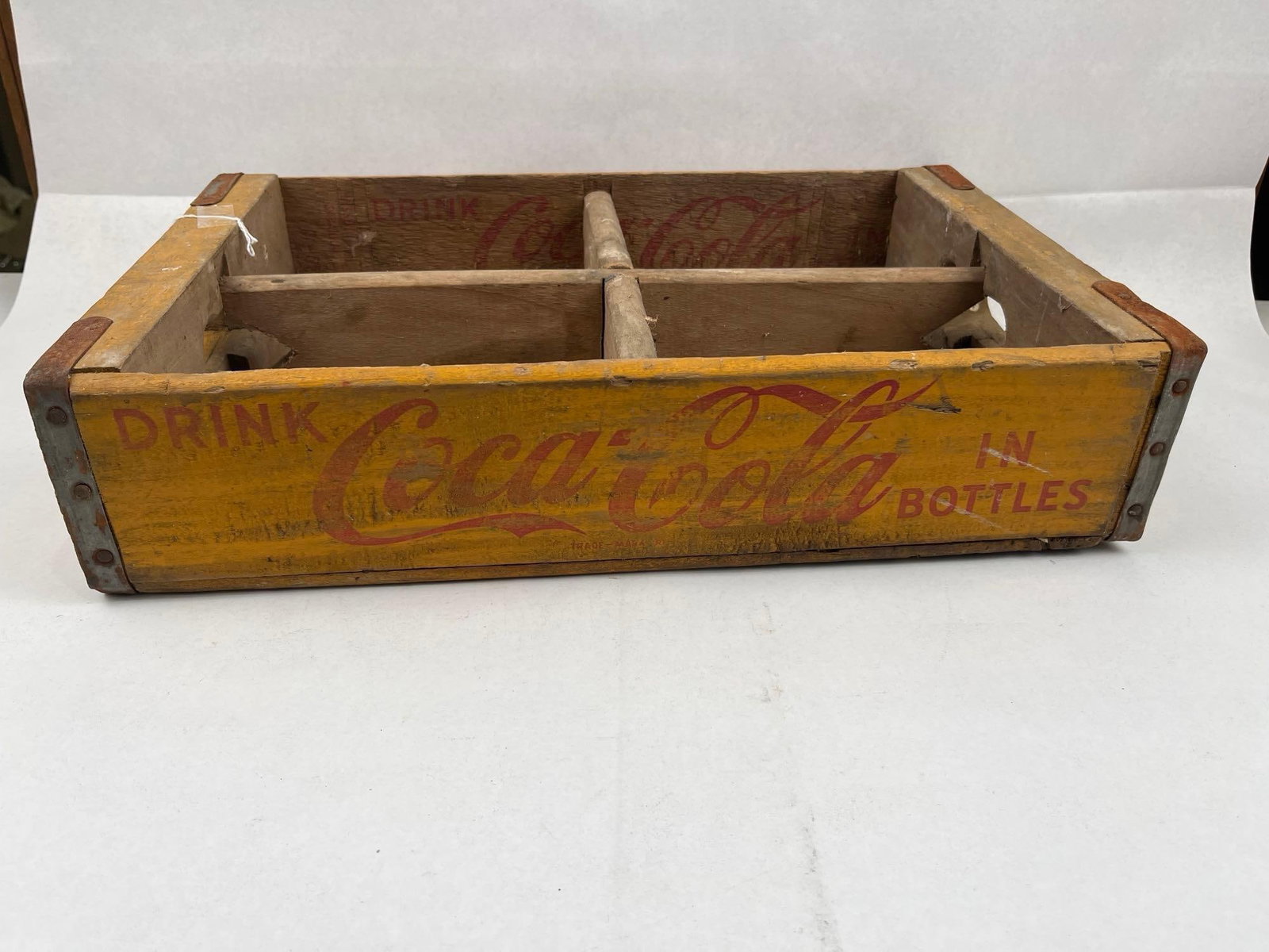 Coca-Cola 4-Compartment Bottle Crate - 2