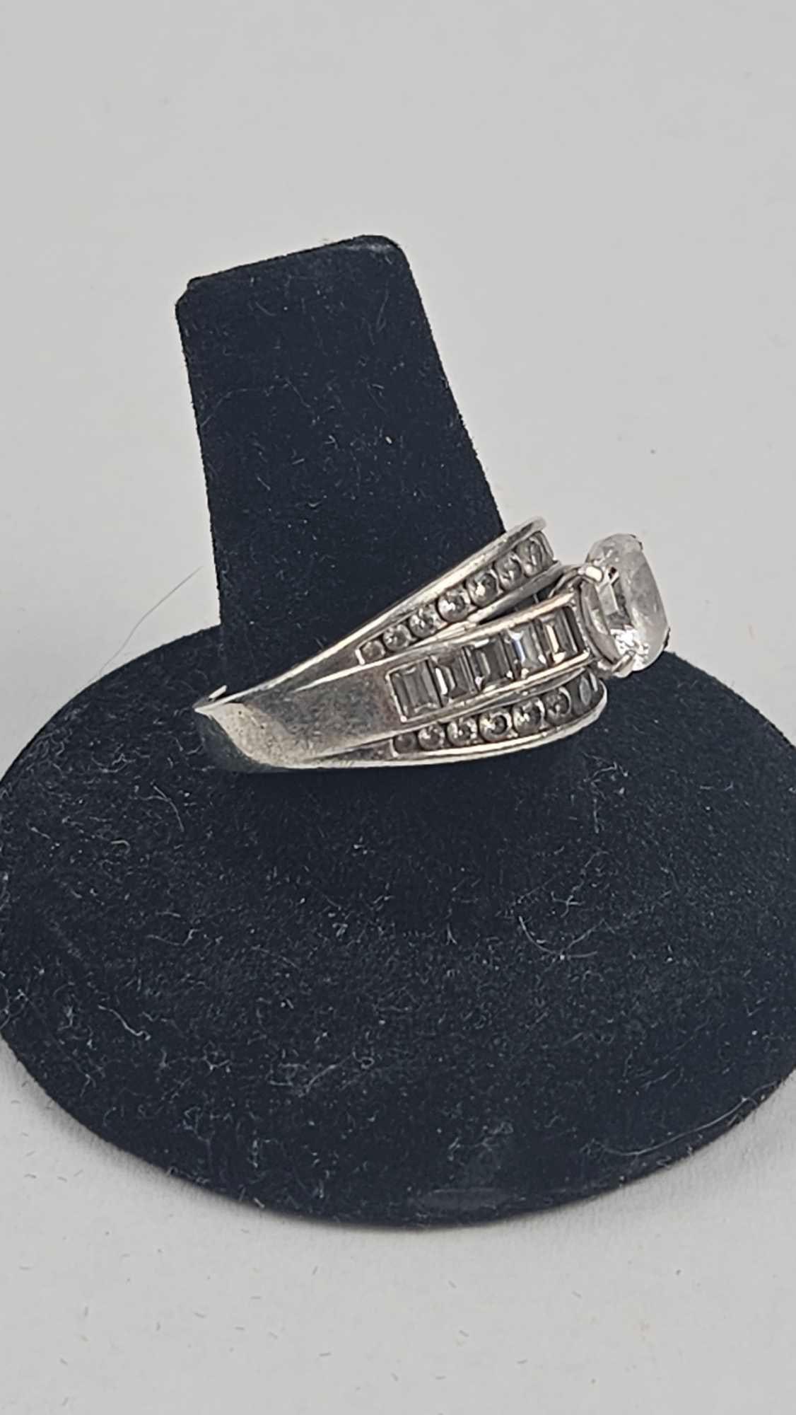 Str. Silver Cubic Zirconia Cluster Ring - 3