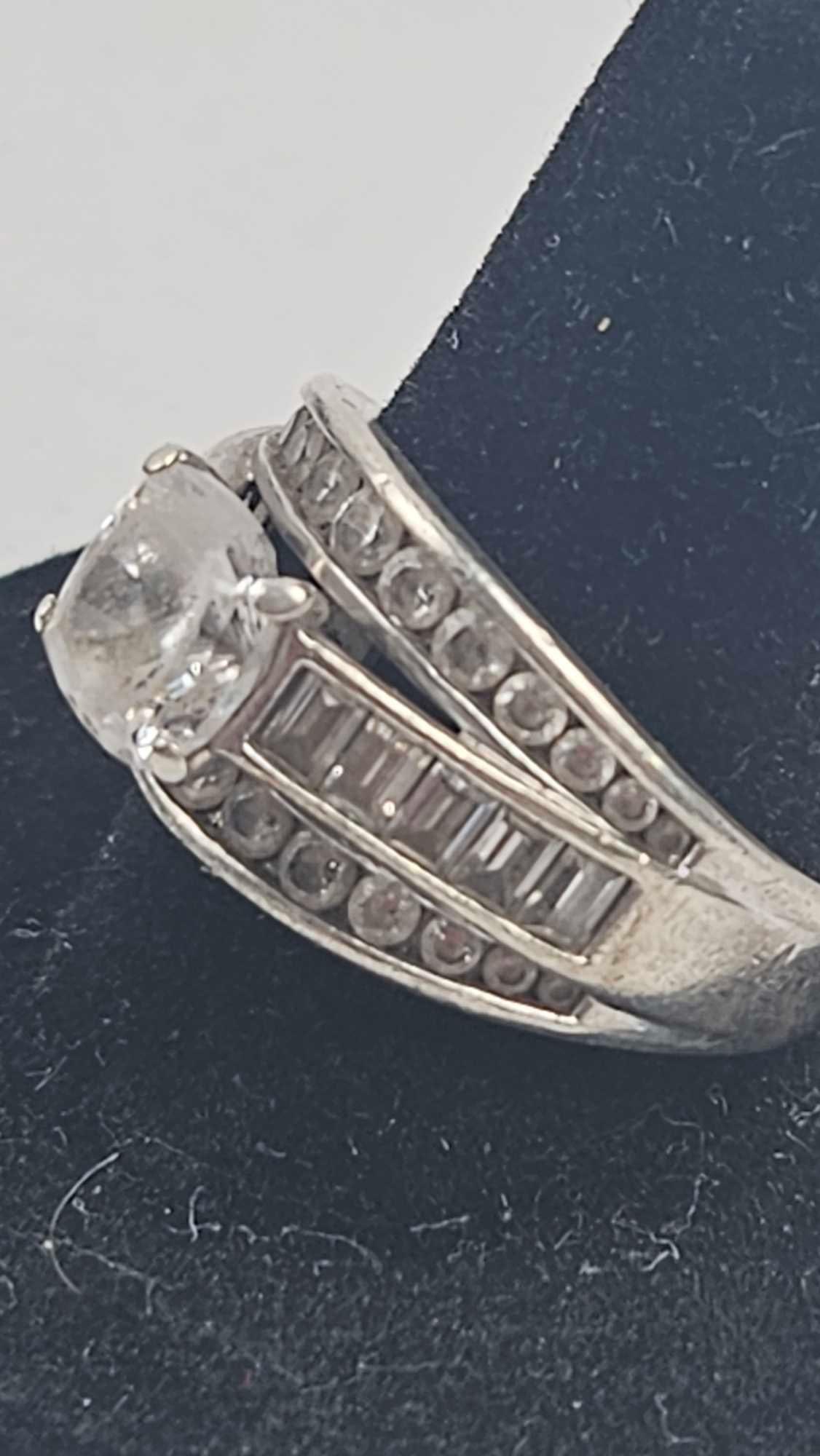 Str. Silver Cubic Zirconia Cluster Ring - 6