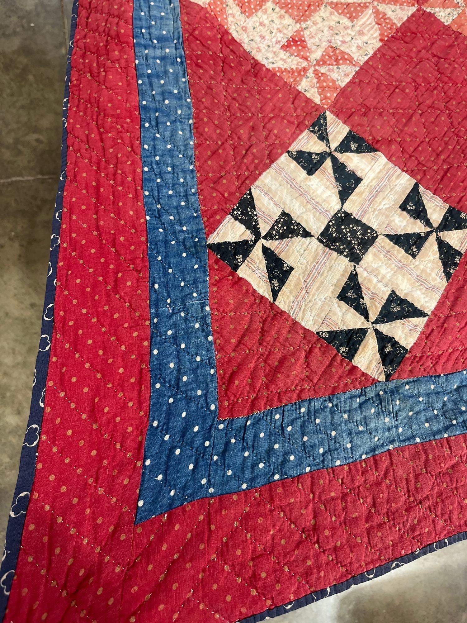 American Pinwheel Patchwork Quilt - 3