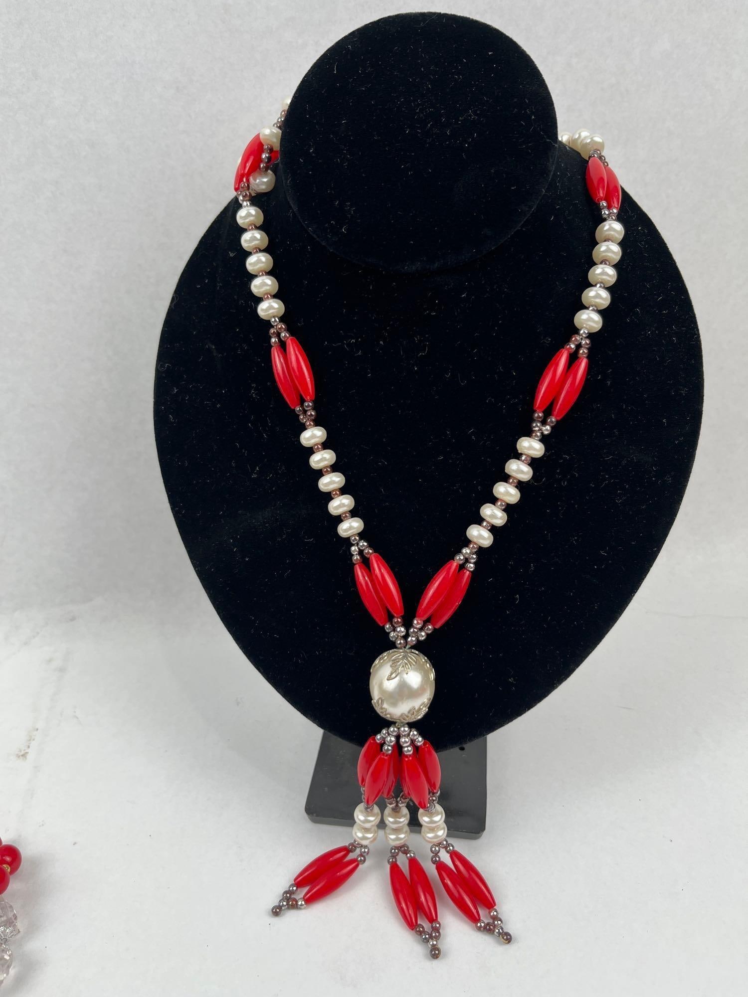 Collection Beaded Fashion Necklaces - 3