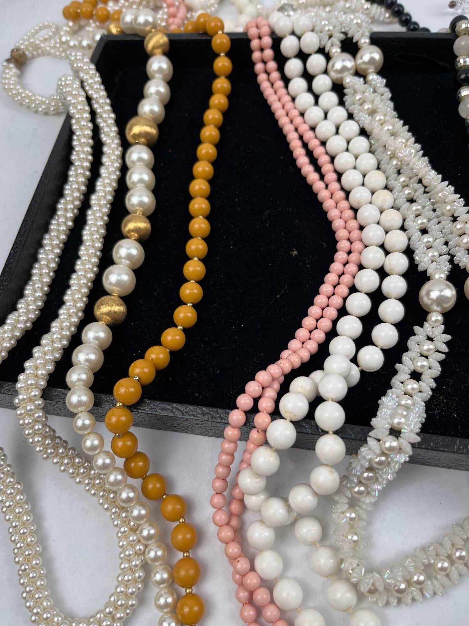 Collection Beaded Fashion Necklaces - 6