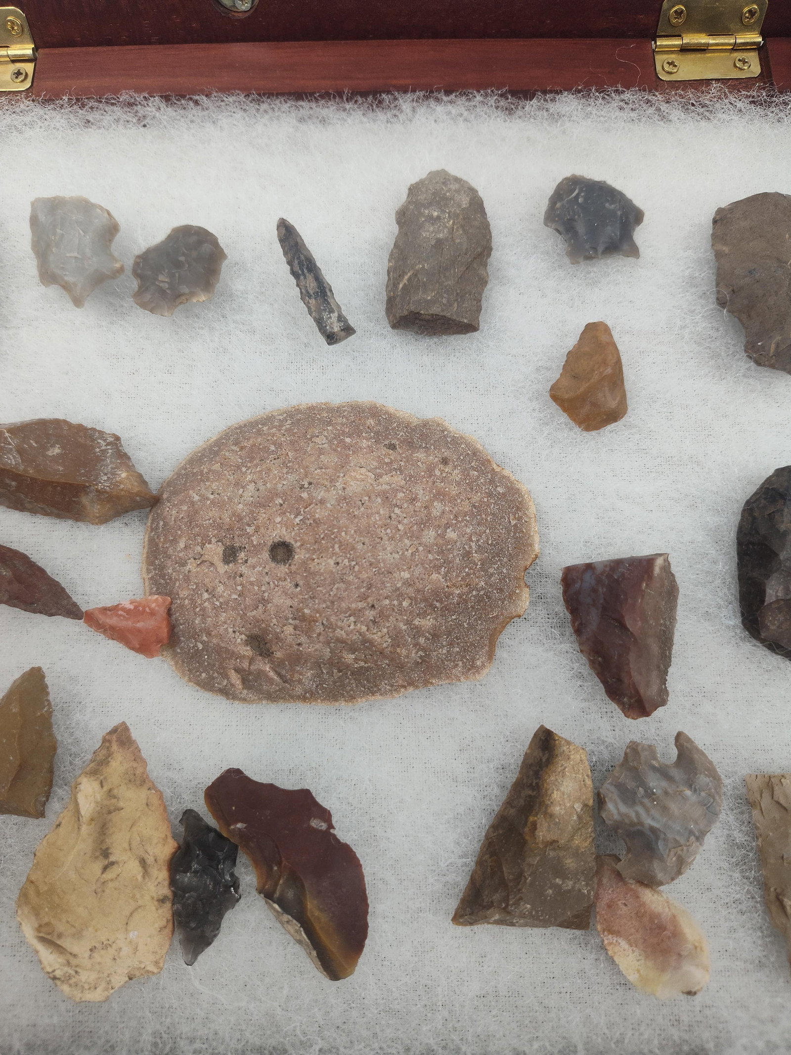 Lithic Artifacts & Points, Wood Case - 3