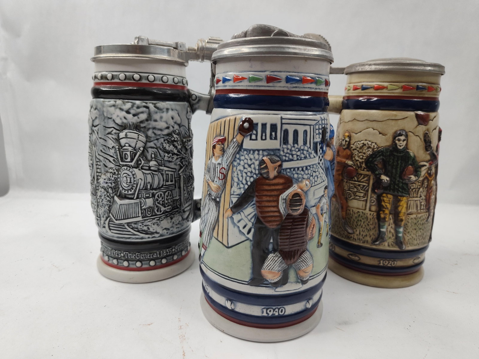 Set 3 Ceramic Lidded Beer Steins - 2