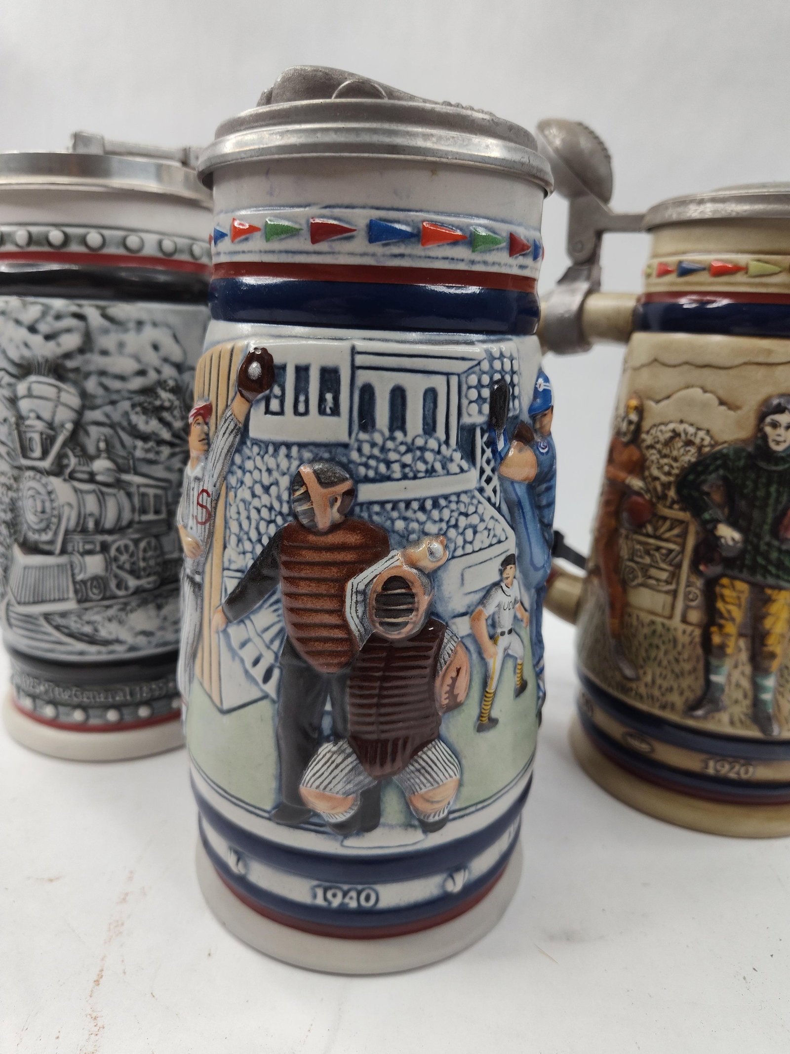 Set 3 Ceramic Lidded Beer Steins - 5