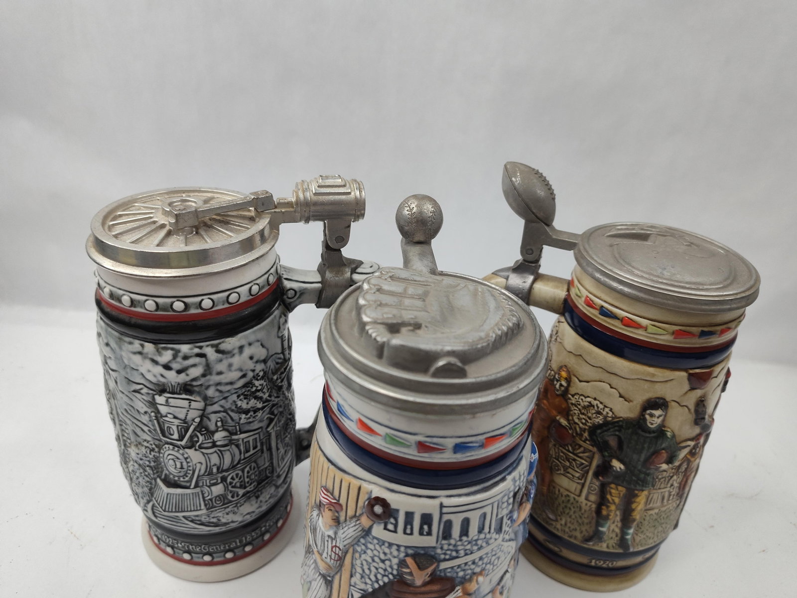 Set 3 Ceramic Lidded Beer Steins - 7