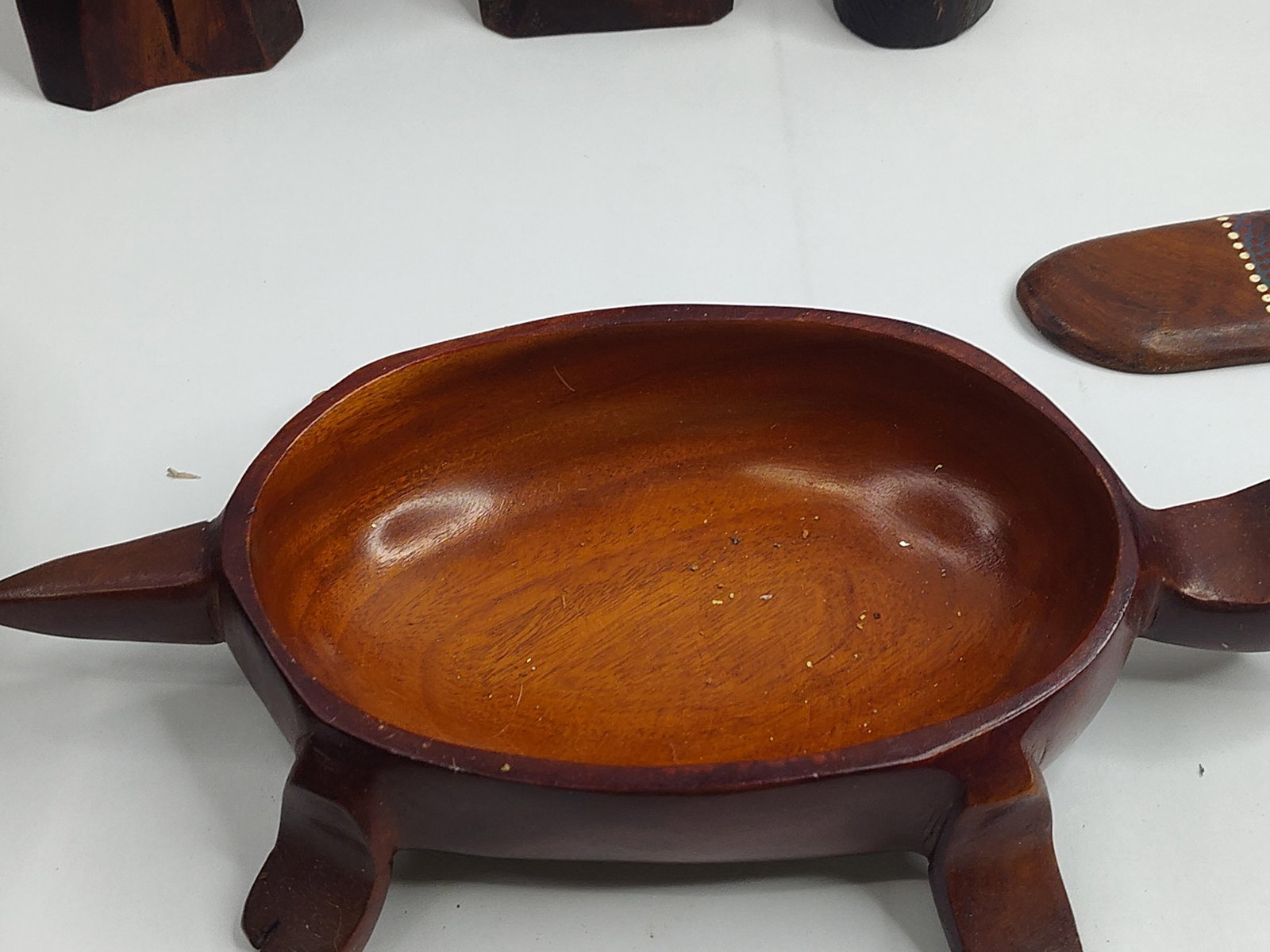 Set Carved Wood Objects & Boomerangs - 8