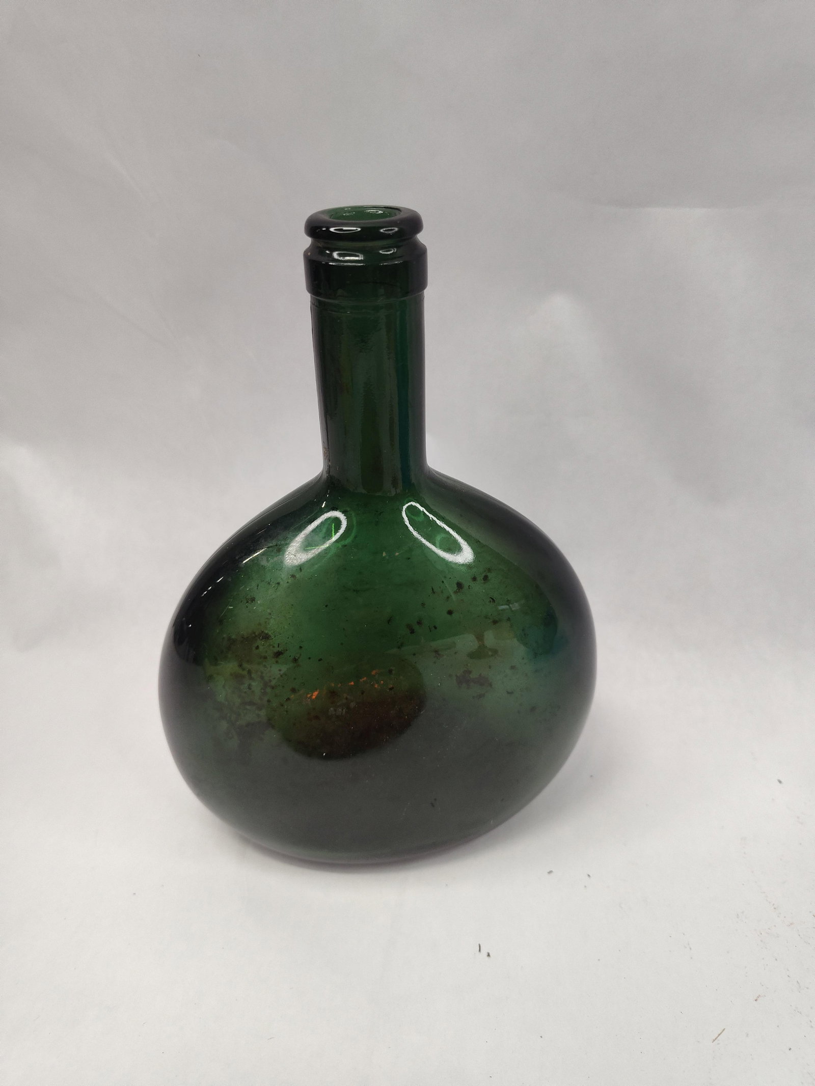 Glassware: Viking & E.O. Brody Set - 16