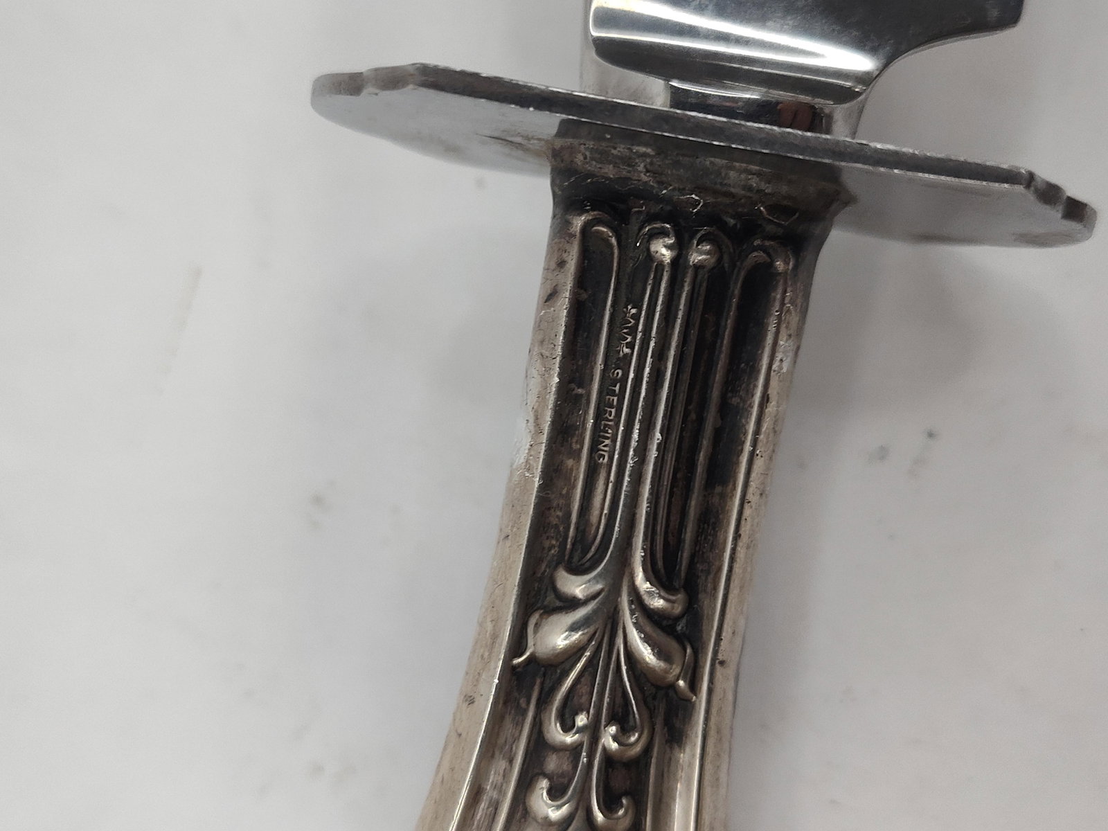 Set Str. & Mixed Metal Tableware - 13
