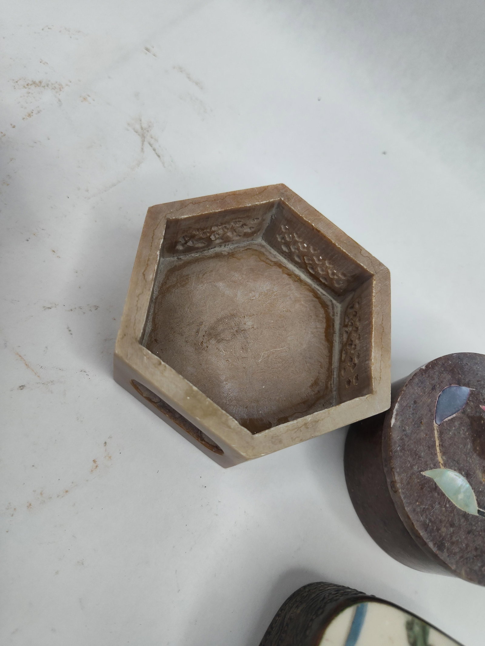 Set 4 Stone, Ceramic & Metal Boxes - 3