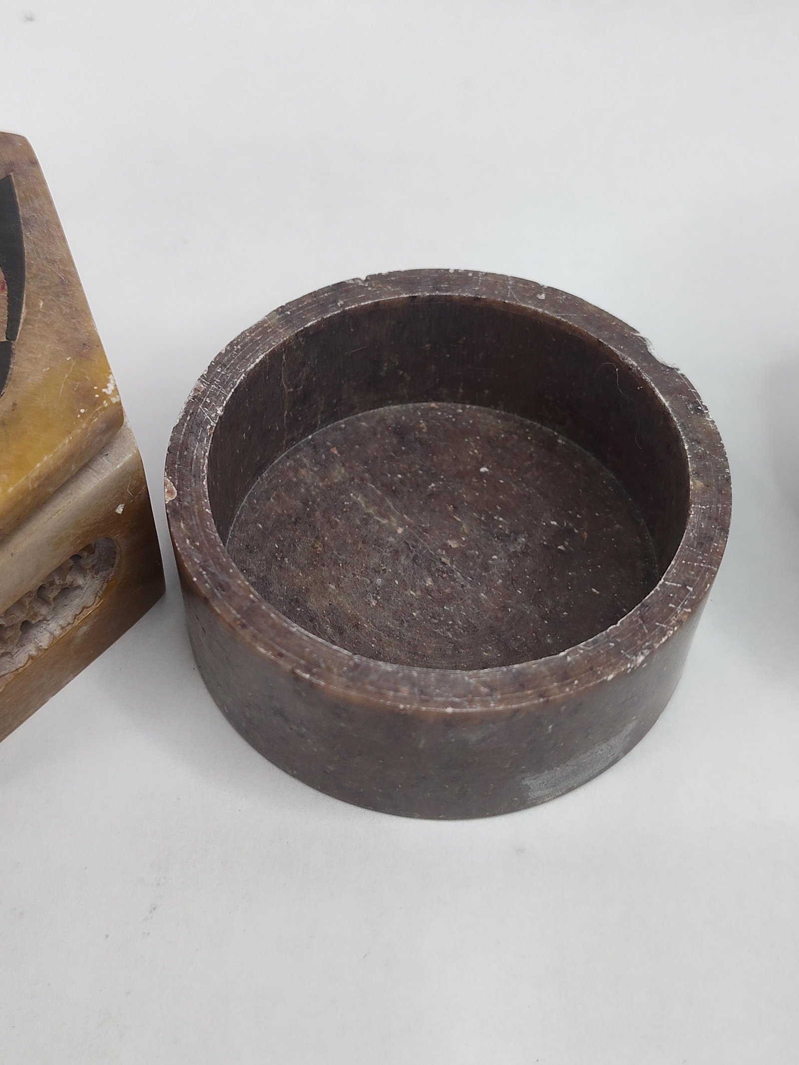 Set 4 Stone, Ceramic & Metal Boxes - 8