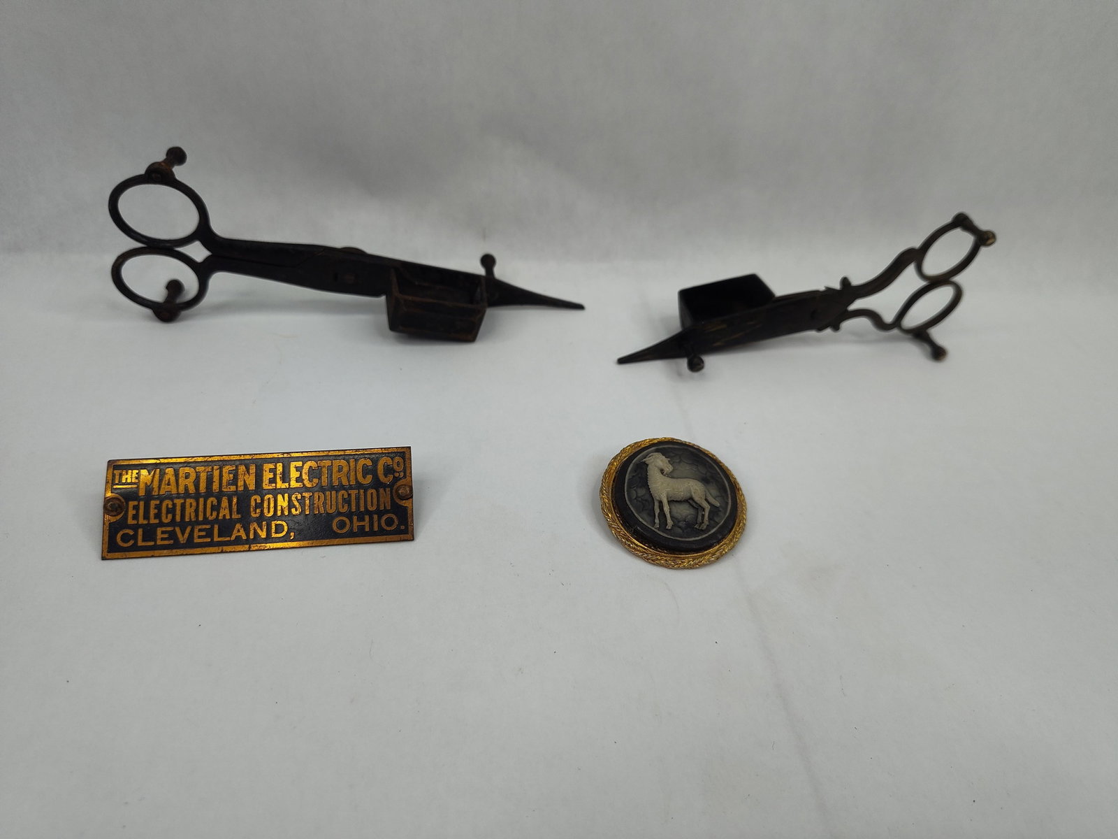 Iron Snuffers & Martien Nameplate (1 of 9)