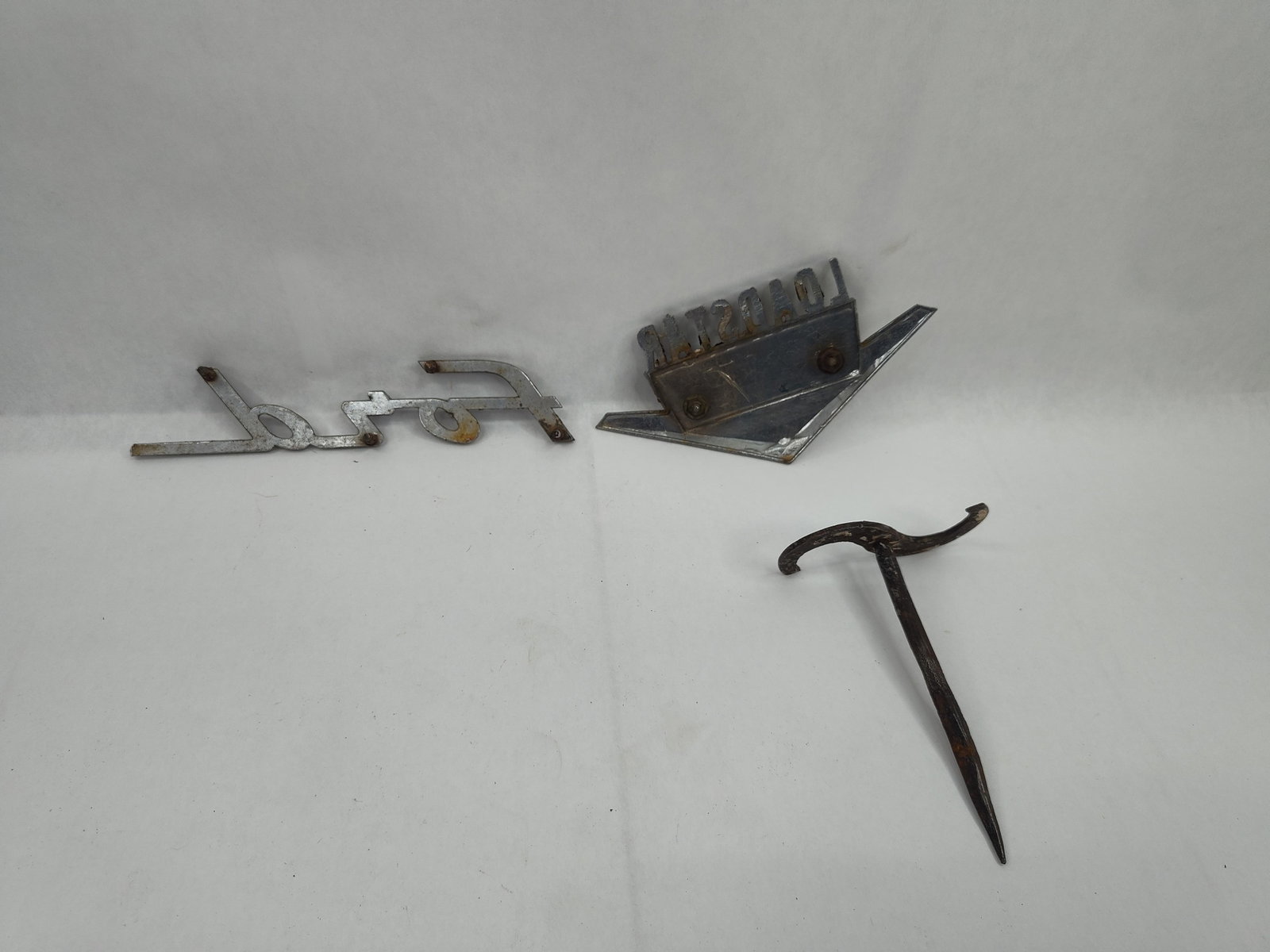 3 Auto Emblems & Hand Forged Tool - 5