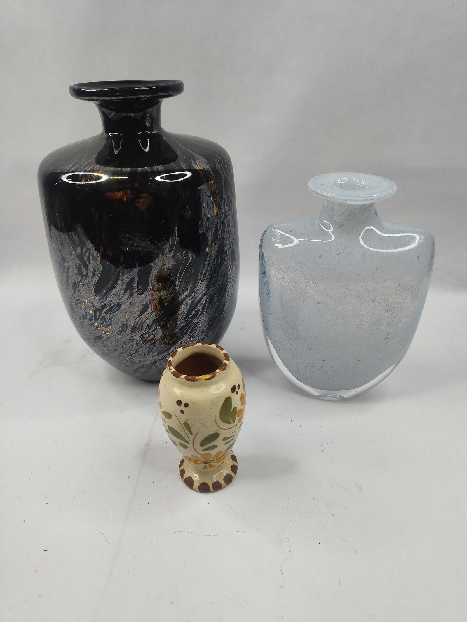 Set of 3 Haeger & Art Glass Vases (1 of 10)