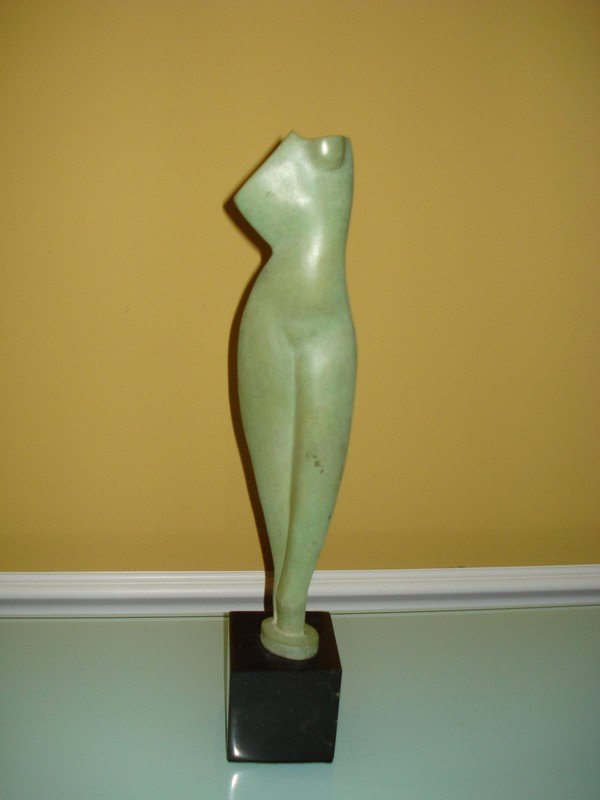 ALEXANDER ARCHIPENKO RUSSIAN-UKRAINIAN BRONZE SCULPTURE: ALEXANDER ARCHIPENKO RUSSIAN-UKRAINIAN BRONZE SCULPTURE Alexander Archipenko (1887-1964) Bronze Abstract Sculpture Signed Archipenko and Dated 1914. after Measures 14.25" H Marble Base 3 1/3" x 3 1/3"