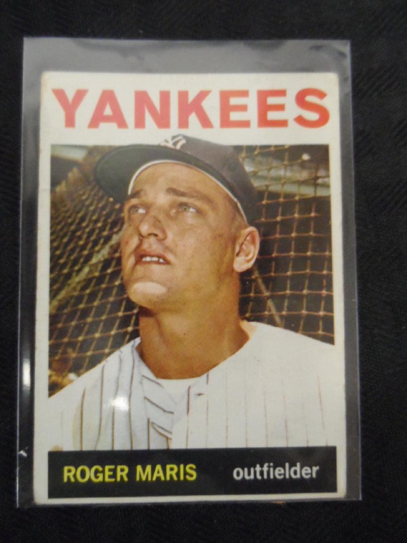 1964 Topps #225 Roger Maris (1 of 2)