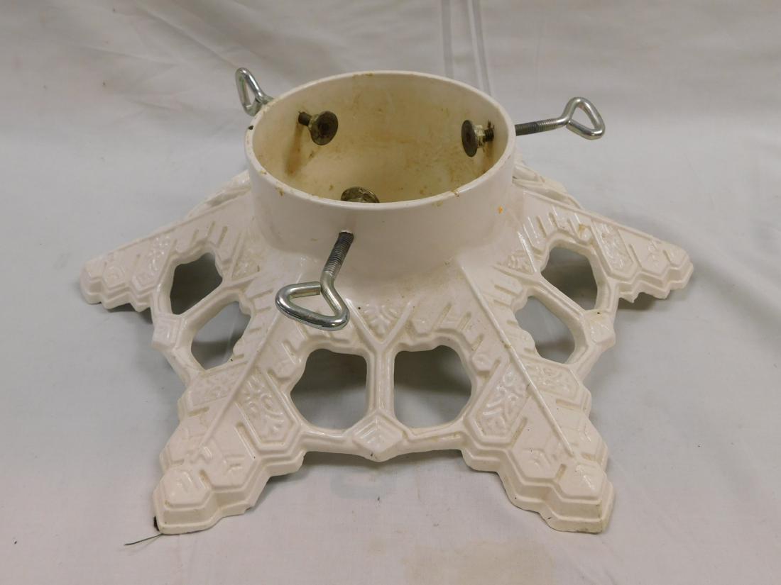 John Wright Cast Iron Snow Flake Christmas Tree Stand