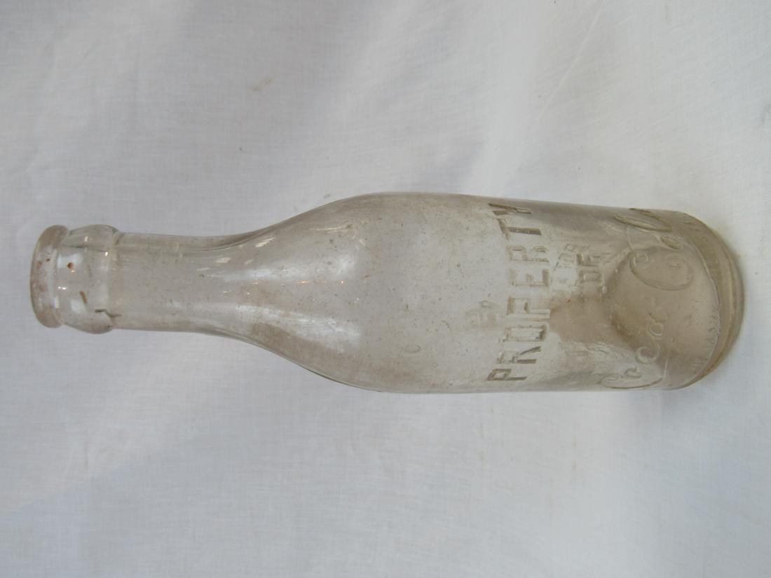 1905 Straight Side Property of Coca-Cola Atlanta,: 1905 Straight Side Property of Coca-Cola Atlanta, Georgia. In vergy good condition.
