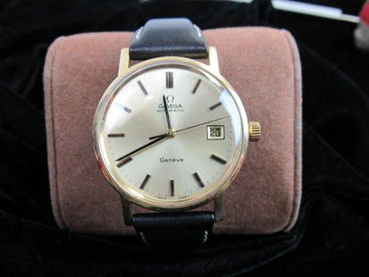 Vintage 18k Omega Automatic Geneve Mens Wrist Watch: Vintage 18k Omega Automatic Geneve Mens Wrist Watch. In excellent working conitiong. Face measures 29mm