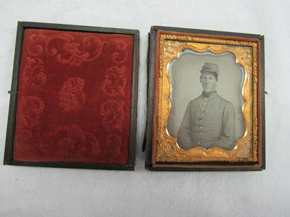 6th Plate Confederate Ambrotype: 6th Plate Confederate Ambrotype. Photo comes in leather case, case is separated at the binding.