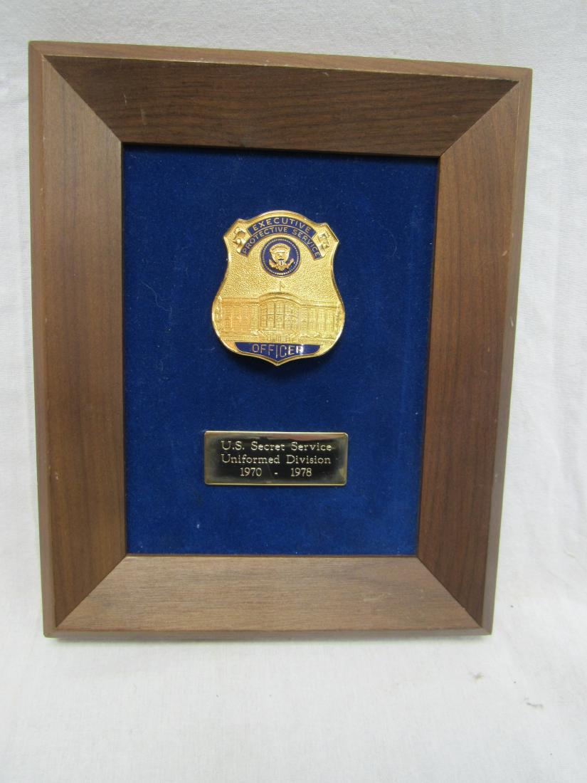 Vintage Executive Protective Service Officer Badge