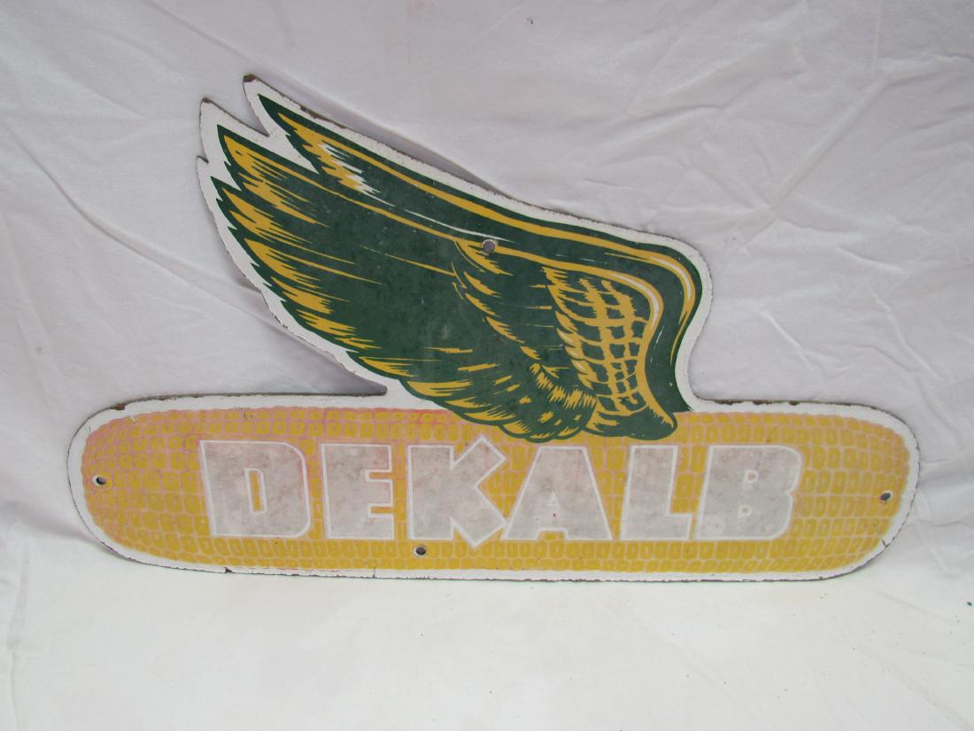 Early Dekalb Corn Masonite Sign: Early Dekalb Corn Masonite Sign. In overall good condition. Measures 24 x 13.5"