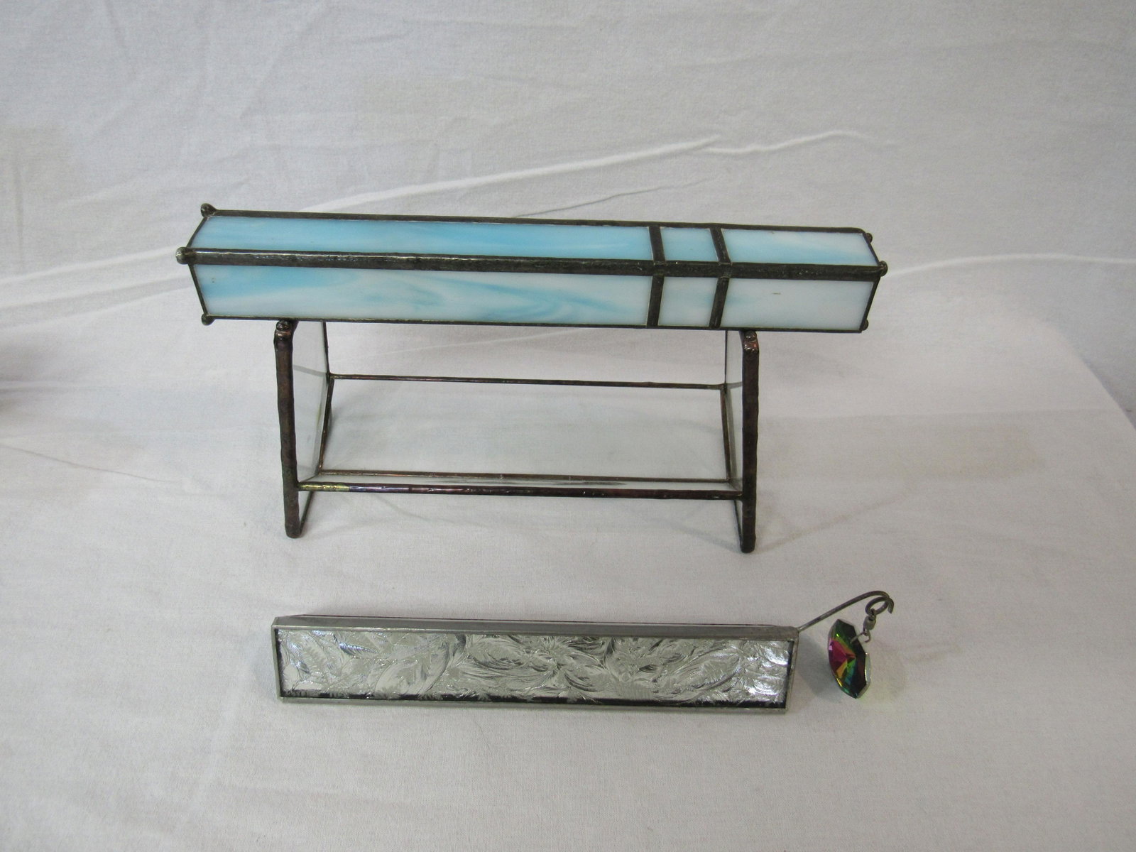 Lot of 2 Geometric Kaleidoscopes: Lot of 2 Geometric Kaleidoscopes. One with stand measures 9.25", stand measures 8" long. Individual measures 8.5"