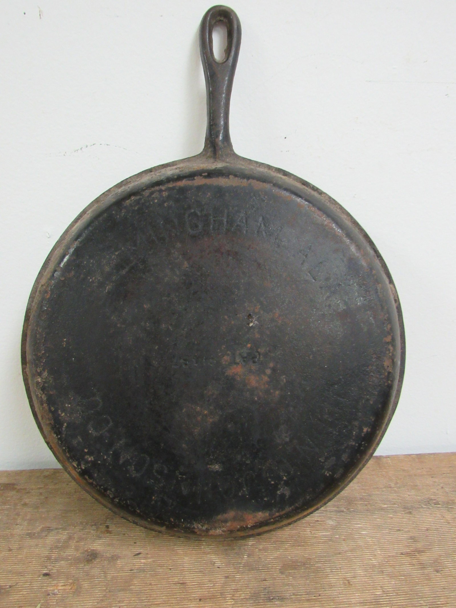 Antique John C. Johnson Co. Birmingham, AL Cast Iron: Antique John C. Johnson Co. Birmingham, AL Cast Iron Skillet. Good condition, missing lid. 9.875"