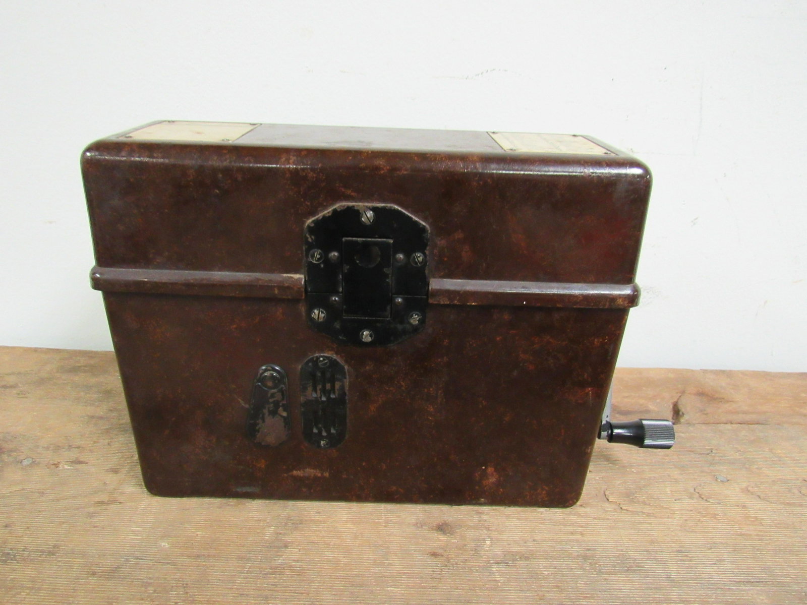 WWII Nazi Germany Pruftast Field Phone: WWII Nazi Germany Pruftast Field Phone. Excellent condition. Housed in original bakelite case. 11" x 4" x 8.5"