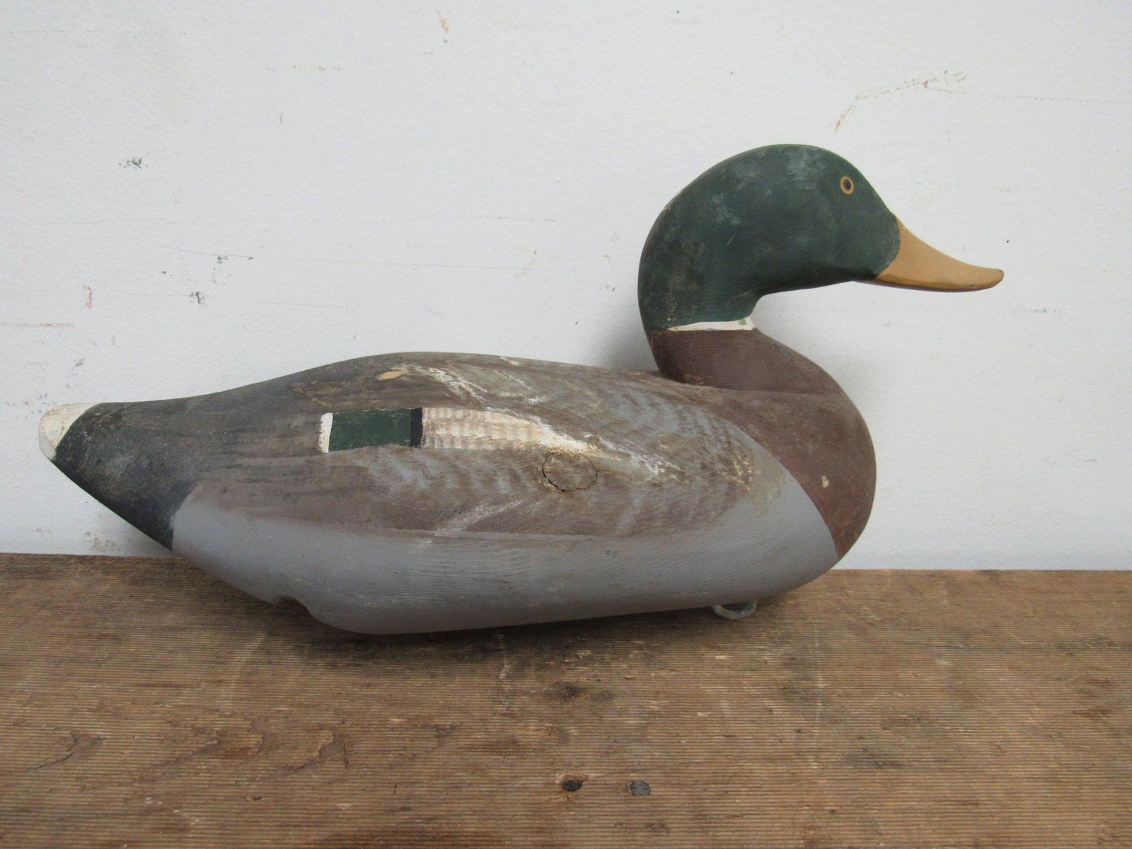 Paul Gibson (1902 - 1984) Handcarved Mallard Drake: Paul Gibson (1902 - 1984) Handcarved Mallard Drake Decoy with Original Weight. 15" x 6.5"