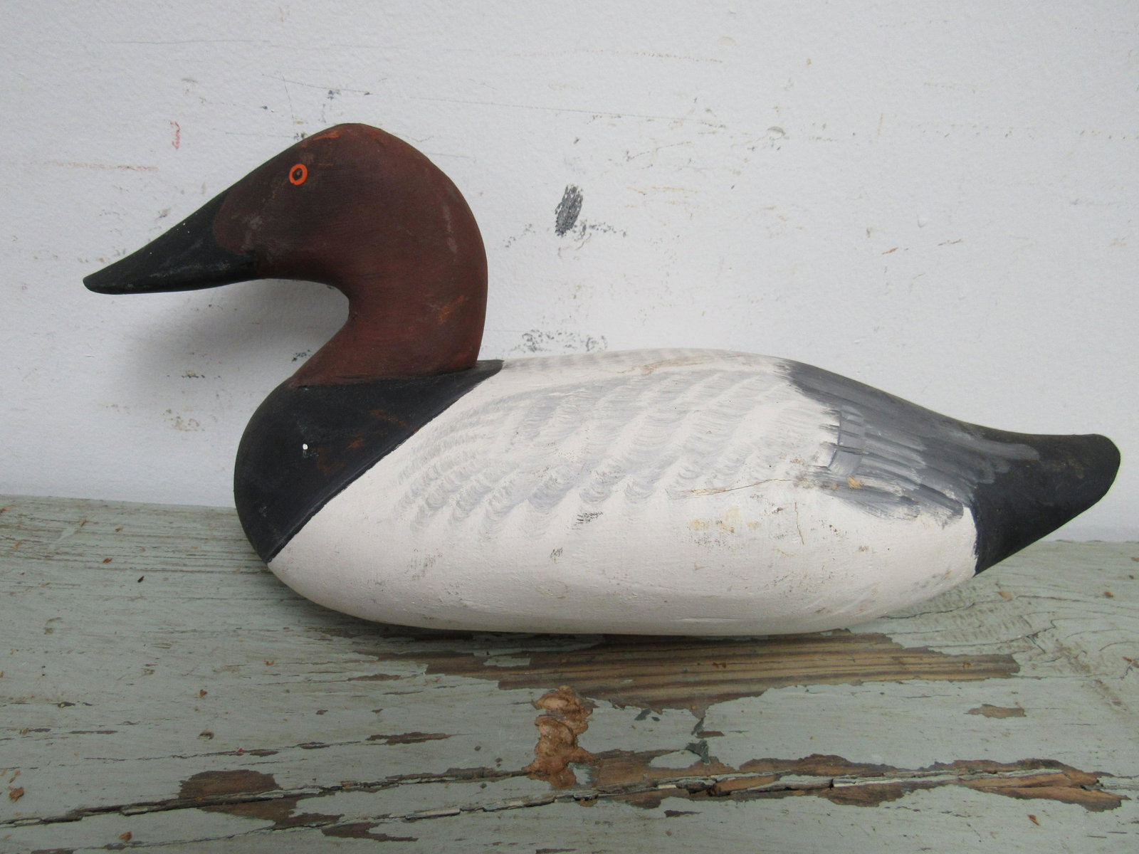 Paul Gibson (1902 - 1984) Canvasback Mallard: Paul Gibson (1902 - 1984) Canvasback Mallard. Good condition. 16" x 6.75"