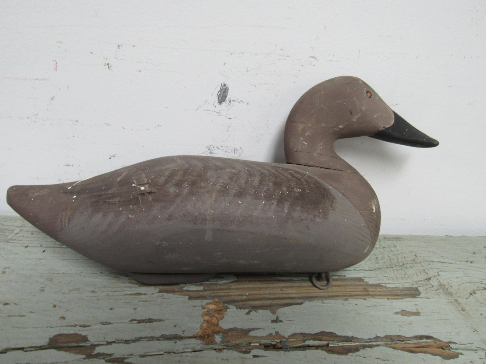 Paul Gibson (1902 - 1984) Canvasback Hen: Paul Gibson (1902 - 1984) Canvasback Hen. Good condition with some repairs to the head. 15.5" x 6.75"