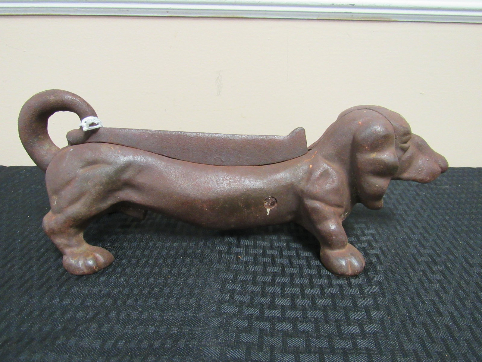 Antique Cast Iron Dachshund Boot Scrape: Antique Cast Iron Dachshund Boot Scrape. Very good condition. 14"