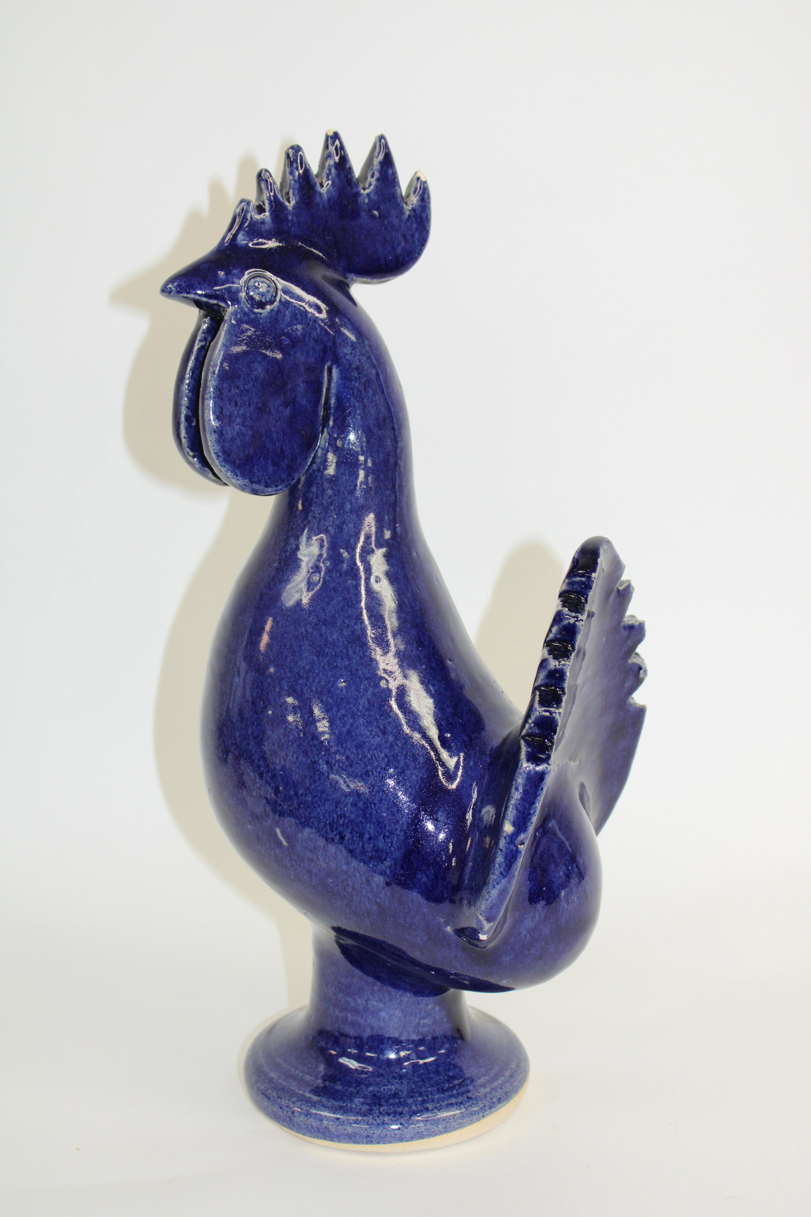 Edwin "Nub" Meaders (1921-2015) Ga Folk Art Cobalt Blue: Edwin "Nub" Meaders (1921-2015) Ga Folk Art Cobalt Blue Glazed Rooster. Rooster is signed Edwin Meader. Dated 6/3/1988. Very good condition with 3 glazed chips on comb. Measures 16.5".
