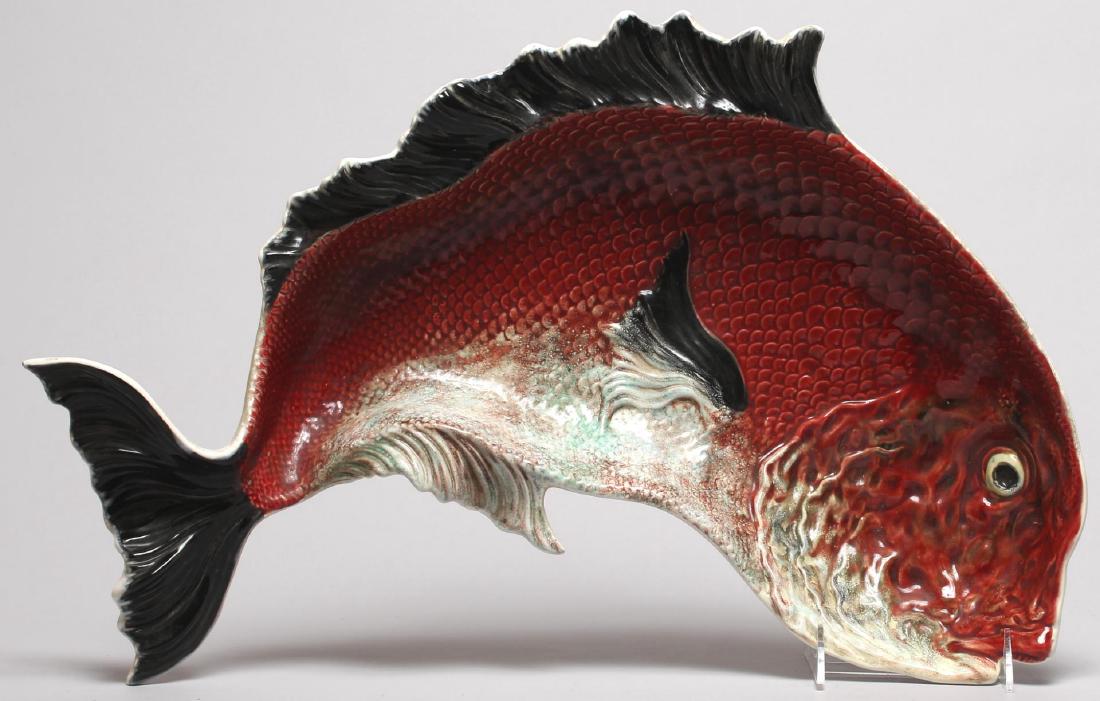 Rafael Bordalo Pinheiro Earthenware Fish Tray (1 of 4)