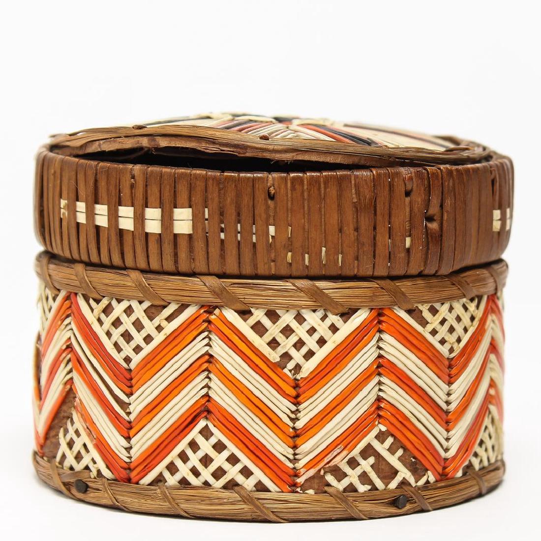 Antique Canadian Quill-Covered Bark Box, ca. 1850 (1 of 3)