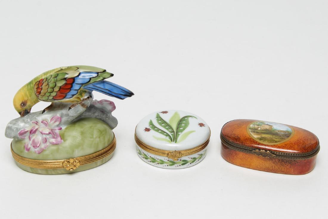 Limoges Porcelain Pillboxes inc. Tiffany & Co., 3 (1 of 8)
