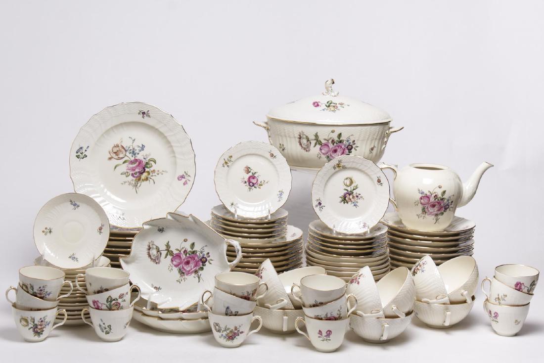Royal Copenhagen "Frijsenborg" Porcelain Service (1 of 10)