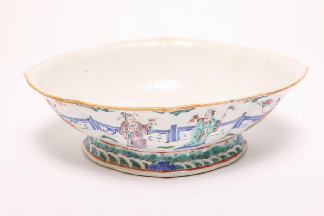 Chinese Qing Pottery Serving Bowl, Lobed & Footed (1 of 6)