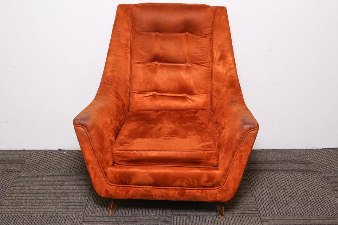 Adrian Pearsall-Manner Lounge Chair: Adrian Pearsall-Manner Mid-Century Modern lounge chair, curved form with tufted rust-color upholstery. 32.5" H X 34" W X 22.5" D.